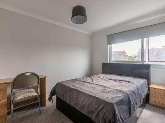 31 Carrick Knowe Road, City of Edinburgh, EH12 7DX, United Kingdom | Room for rent #124213151 | Rentberry