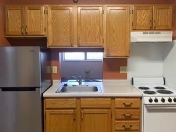 31 Chestnut Street E # #2