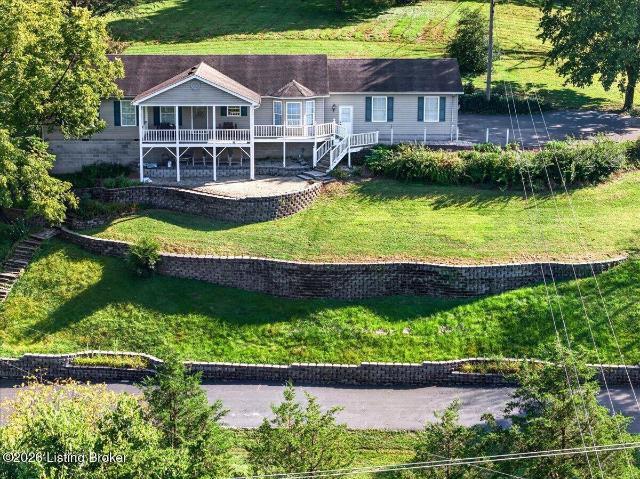 31 Connie Ln