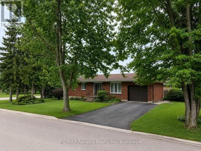 31 Cobourg Street, West Perth Mitchell, ON, N0K 1N0 house for sale | Listing ID X13588 | Royal LePage