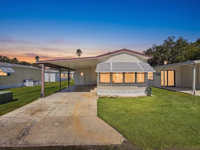 31 Dawn Ln, Auburndale, FL 33823