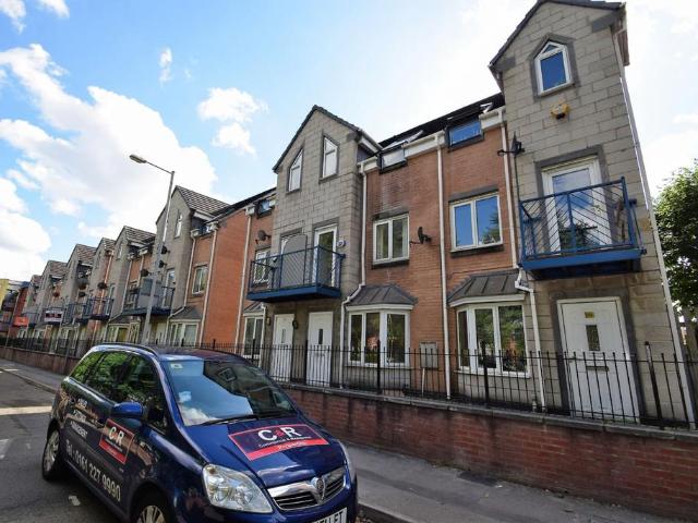 31 Dearden Street, Manchester, M15 5LZ, United Kingdom | 4 bed townhouse for rent #23763354 | Rentberry