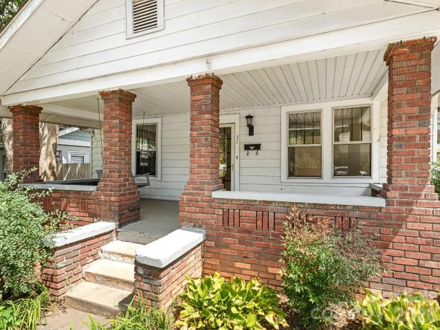 31 Dorchester Avenue