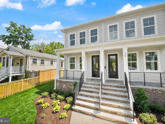 31 E Reed Avenue