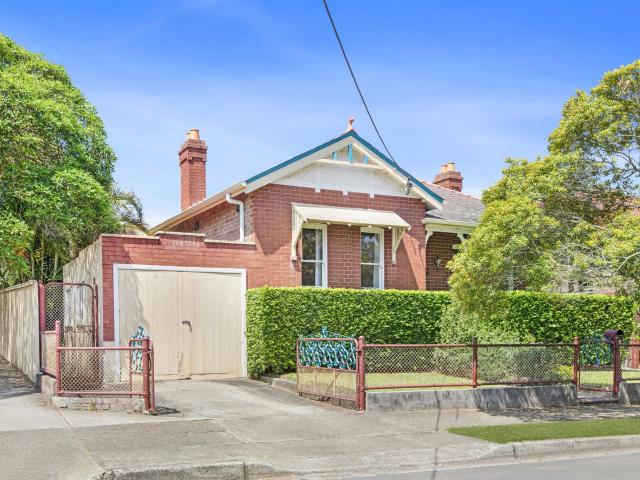 31 Edenhome Street, Russell Lea