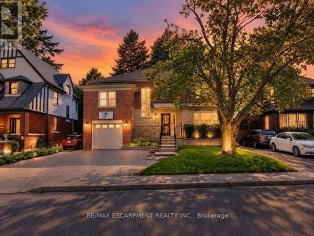 31 Fairleigh Crescent, Hamilton, ON, L8M 2L1 house for sale | Listing ID X13781 | Royal LePage