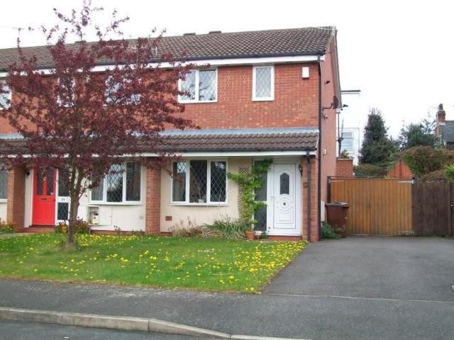 31 Falcon Close, Lenton, Nottingham NG7, 2 bed shared accommodation to rent, £1,170 pcm | PrimeLocation