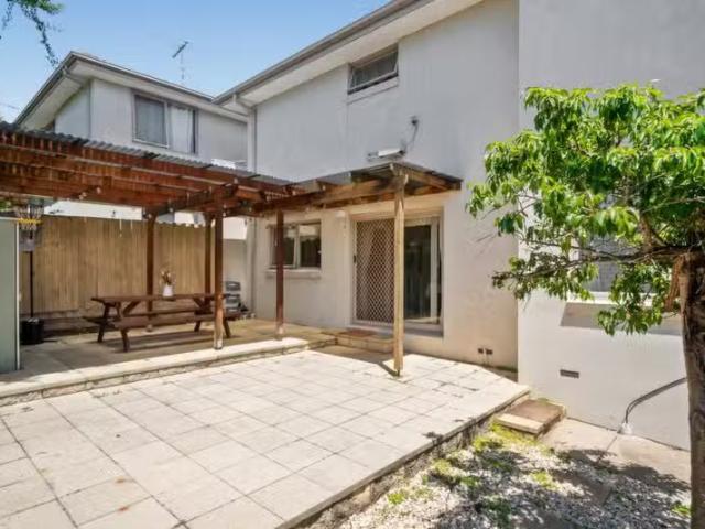 31 Firth Street, Doncaster VIC 3108 House For Lease