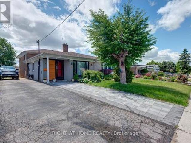 31 Frankton Crescent, Toronto, ON, M3J 1C2 house for sale | Listing ID W13564 | Royal LePage