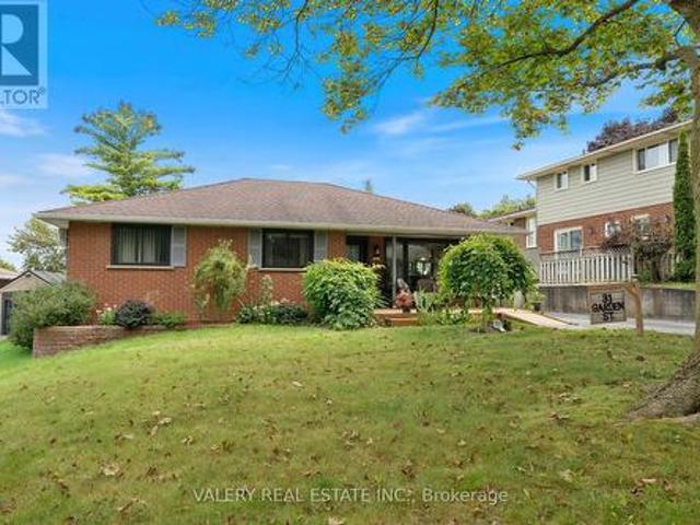 31 Garden Street, Norfolk, ON, N3Y 4N3 house for sale | Listing ID X13794 | Royal LePage