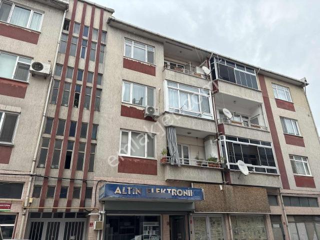 3+1 Gönen Gayrimenkul Karşısı Kiralık Daire 15.000₺