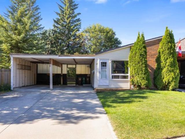 31 Greenfield Estates, St. Albert, AB, T8N 2G2 townhouse for sale | Listing ID E4509 | Royal LePage