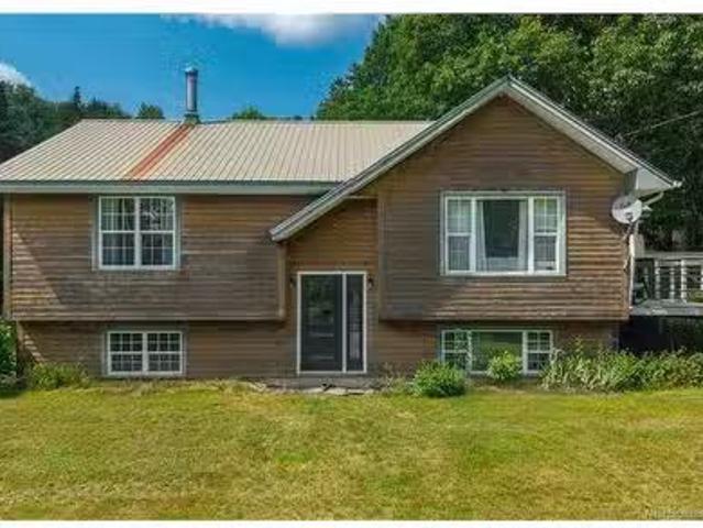 31 Hills Rd, Oak Bay, NB, E3L 4K6 house for sale Listing ID.
