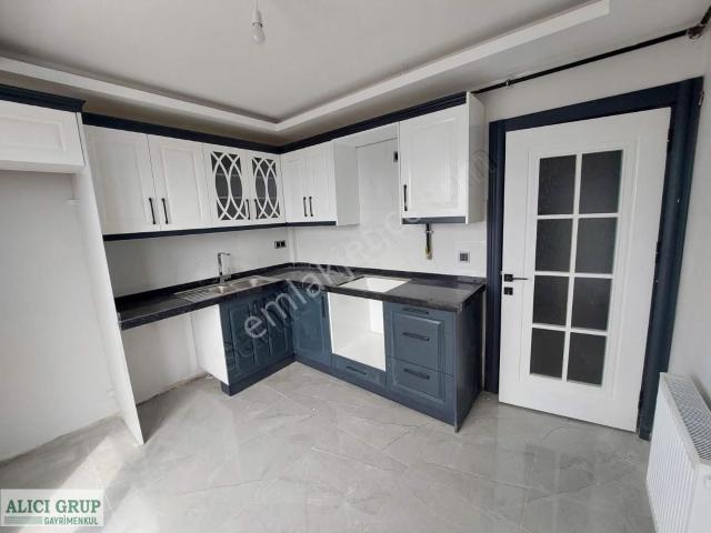 3+1 Kapalı Mutfak Kozan Yoluna Sıfır Lüx İşçilikli Daire