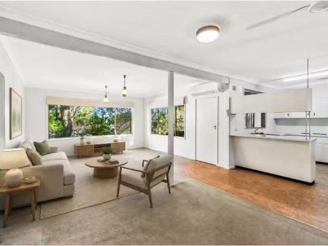 31 Keldie Street, FORESTVILLE House for rent Listed by Tahlia.