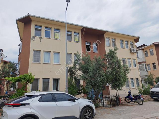 3+1 Kiralık Daire! Muratevler Sitesinde Önü Açık, Doğalgazlı
