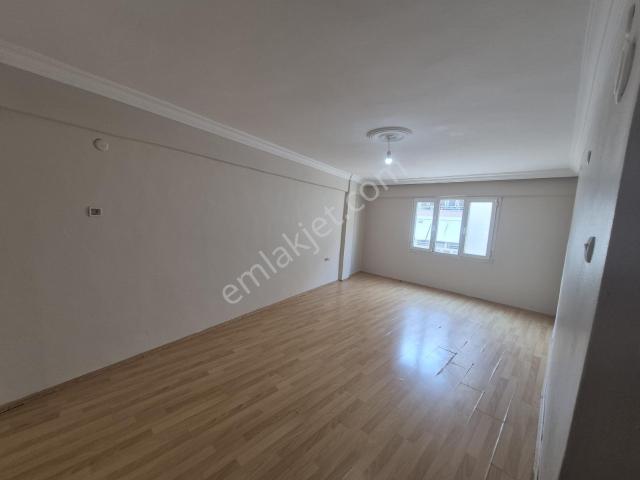 3+1 Kiralık Daire Bornova Merkez Erzene Mh