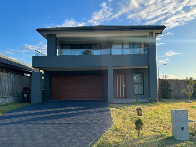 31 Kuttal Crescent, Fletcher OPEN FOR INSPECTION THURSDAY 29/10 4 PM TUESDAY 3/11 AT 4.30PM