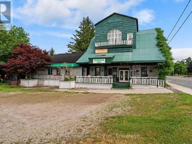 31 London Road, Bluewater Stanley, ON, N0M 1J0 house for sale | Listing ID X13446 | Royal LePage