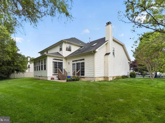 31 Longfellow Lane