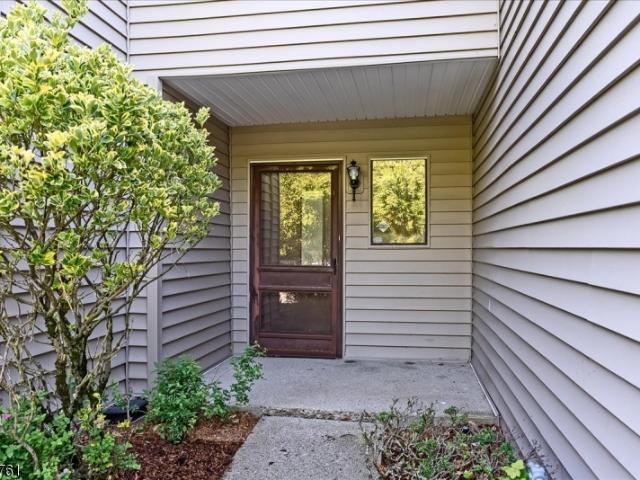 31 Lockley Ct