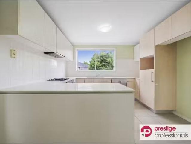 3/1 Macarthur Drive, HOLSWORTHY Townhouse for rent Listed by.