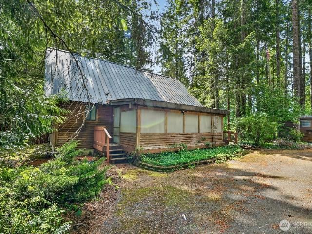 31 N Mallard Way W
