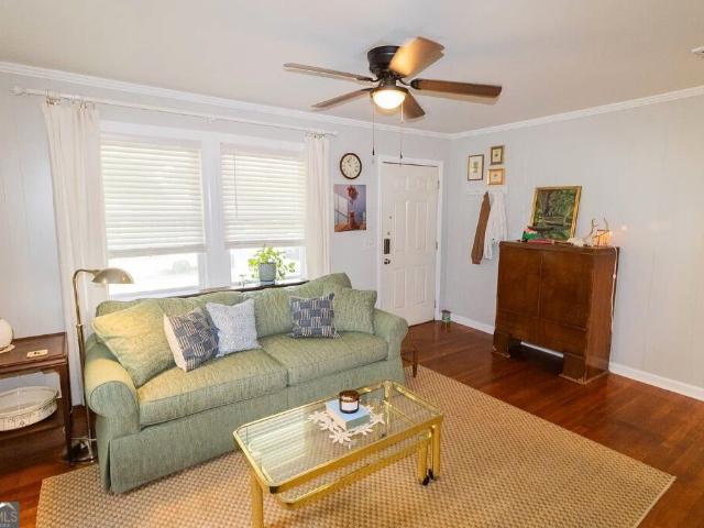 31 N Easy Street