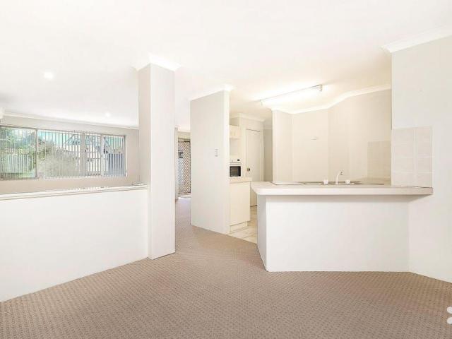 3/1 Old Lake Grove