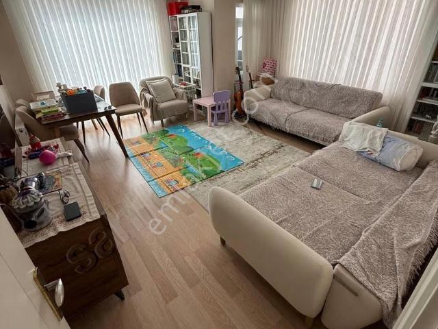 3+1 Ön Cephe Net 120 M2 2 Balkon E.banyolu 3.kat Asansörlü Daire