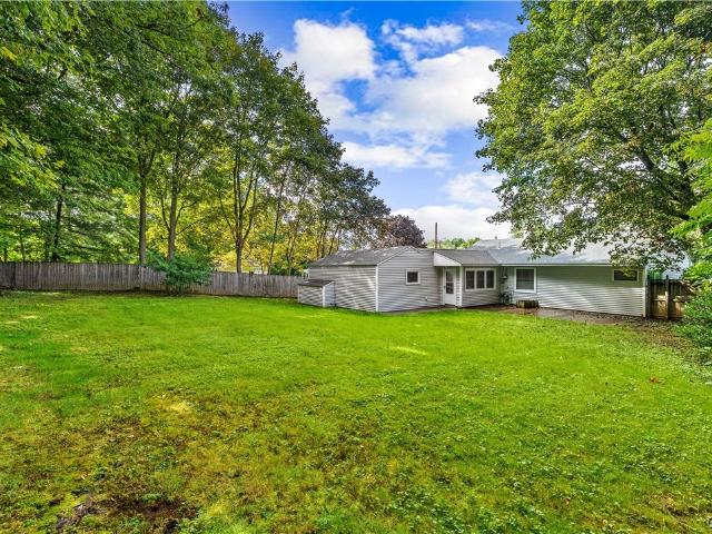 31 Pinecrest Road