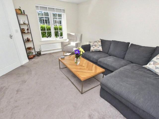 31, Piebridge Way, Leeds, West Yorkshire, LS12 6ES