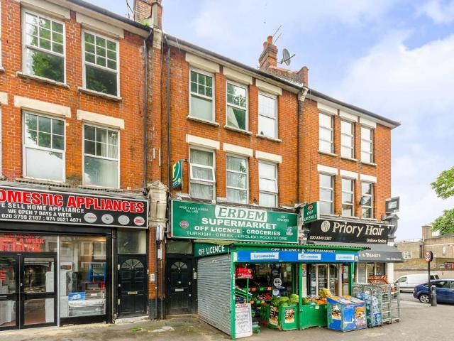 31 Priory Road, London, N8 8LH, United Kingdom | 2 bed apartment for rent #139267048 | Rentberry