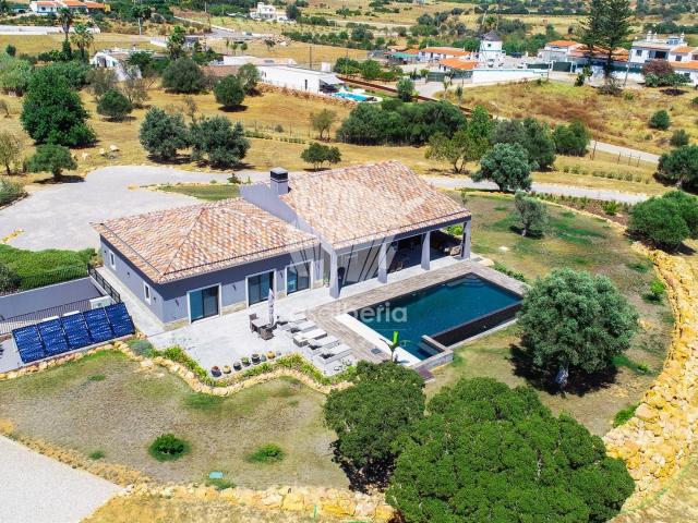 3+1 Quartos Moradia Carvoeiro Lagoa 240m² Lagoa e Carvoeiro