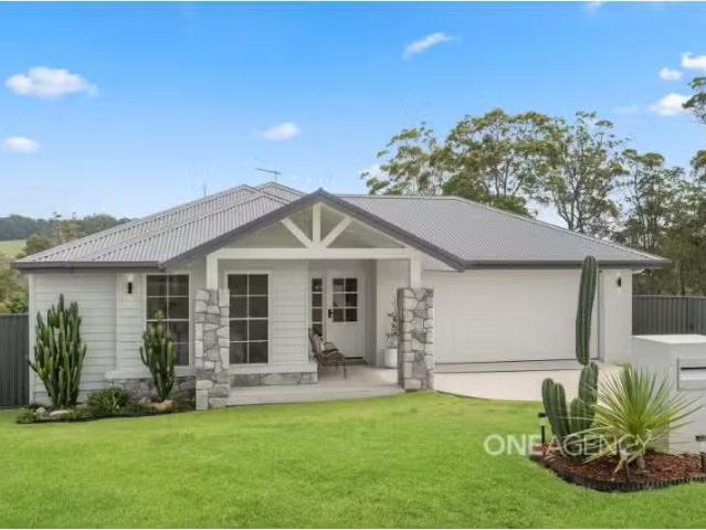 31 Red Cedar Ridge, Kew House for rent Listed by Tim Castro o.