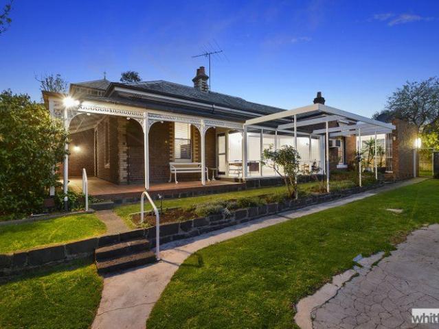 31 Retreat Road, VIC 3220, Newtown