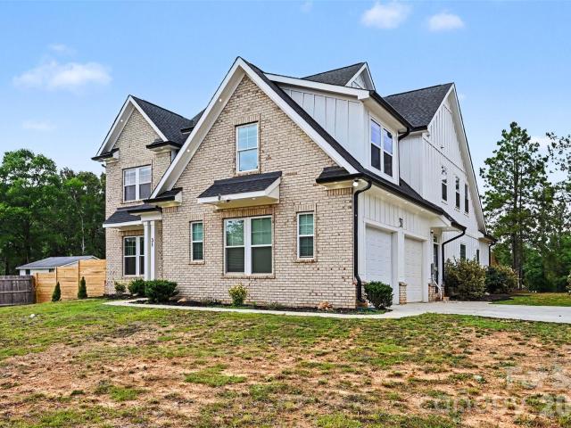 31 Ridgecrest Avenue