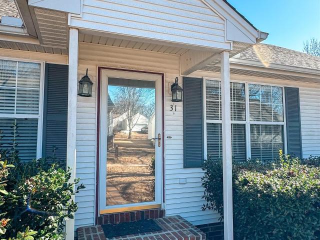 31 River Oaks Trace