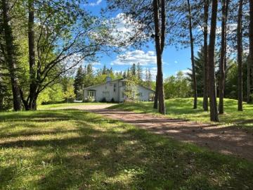 31 Route Doctor Henry, Arundel, QC, J0T 1A0 house for sale | Listing ID 19997 | Royal LePage