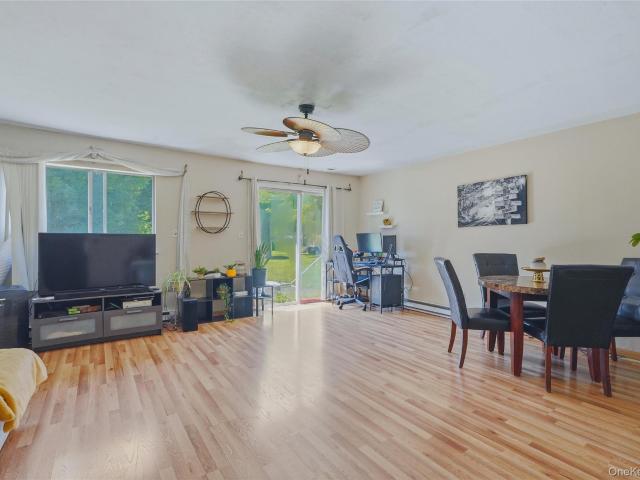 31 Roundtree Court