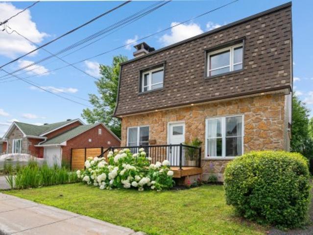 31 Rue St Stanislas, Sainte Thérèse, QC, J7E 3M8 house for sale | Listing ID 16985 | Royal LePage
