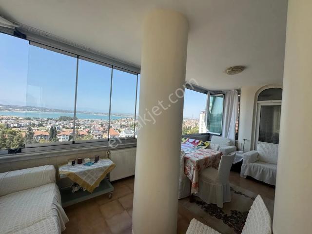 3+1 S.demirel Bulvarı Göl Manzaralı Önü Kapanmaz Dgaz 185m2 Hasarsız 2balkon Oda Büyüklüğü Kiler