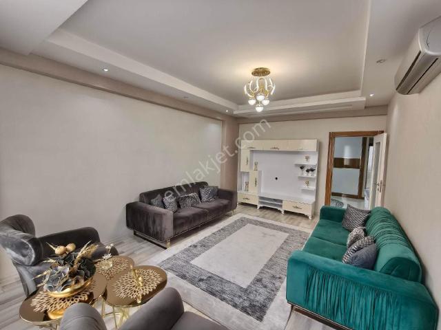 4+1 Satılık Lüks Daire Bağcılar Şatopark Ve Yenihal Civarı