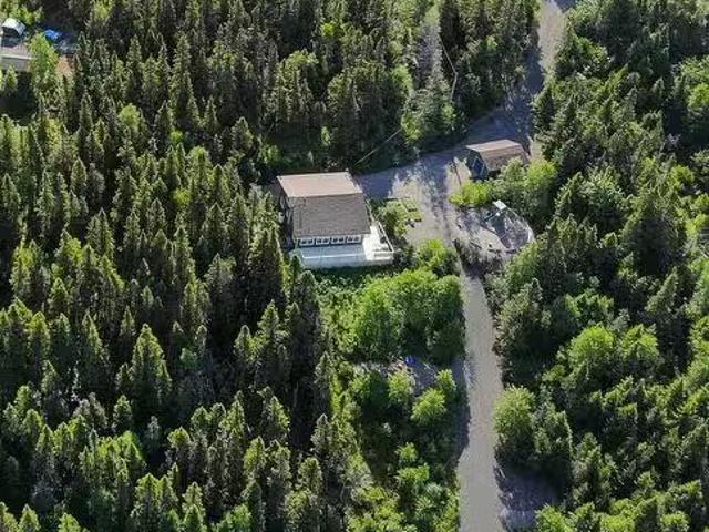 31 Slades Road, Port Blandford, NL, A0C 2G0 house for sale.