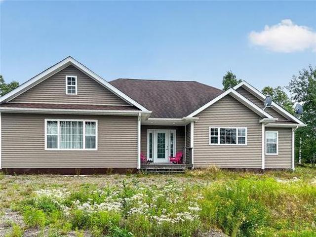 31 Smallwood Drive, Centreville, NL, A0G 4P0 house for sale | Listing ID 1303 | Royal LePage