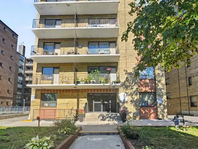 31 Spencer Ave