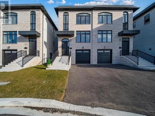 31 St.Gaspar'S Court, Toronto, ON, M9L 2J7 house for sale | Listing ID W13797 | Royal LePage