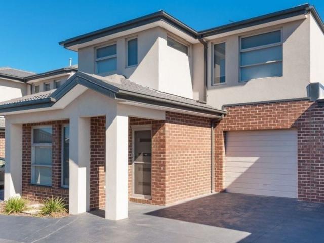 3/1 Sunningdale Drive, HILLSIDE