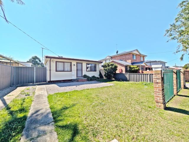 31a Edensor Road, Cabramatta West, NSW 2166 House for Rent Ray White Canley Heights