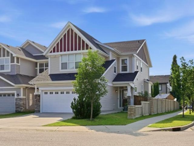 3204 Abbott Crescent Sw, Edmonton, AB, T6W 2V3 house for sale | Listing ID E4500 | Royal LePage